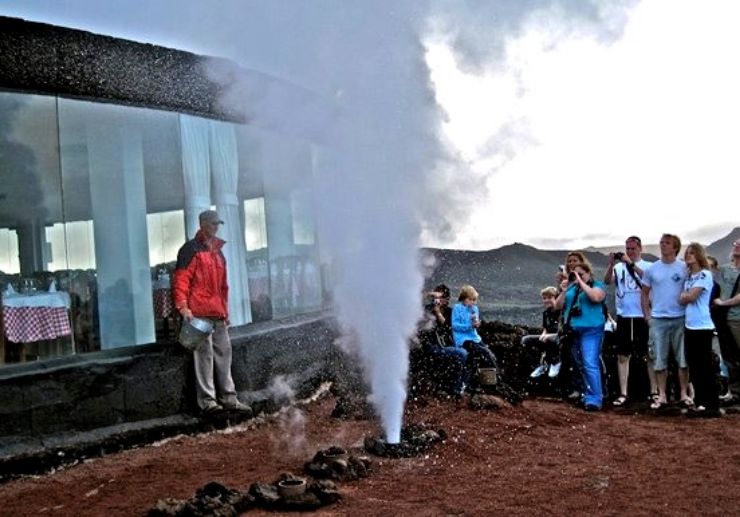 Volcanic underground steam demonstration