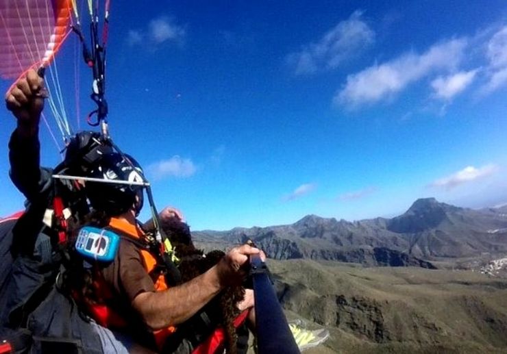 View Tenerife landscapes on paragliding tour