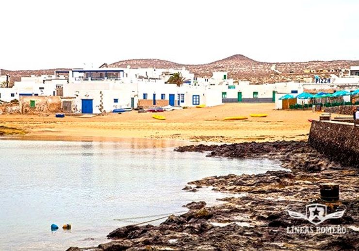 La Graciosa island coastal village