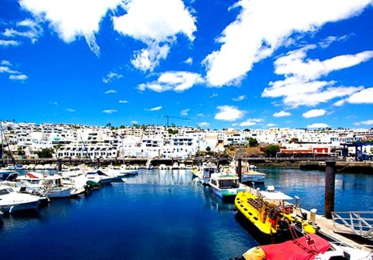 Harbour hopping in Lanzarote