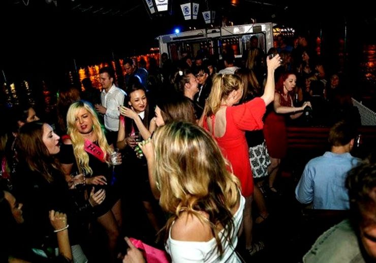 Have fun partying while cruising in Budapest