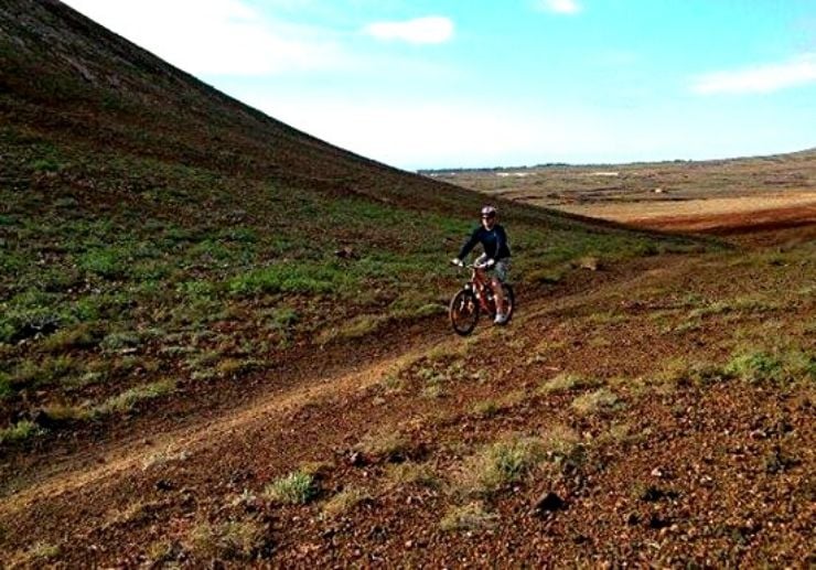 Lanzarote mountain bike tour