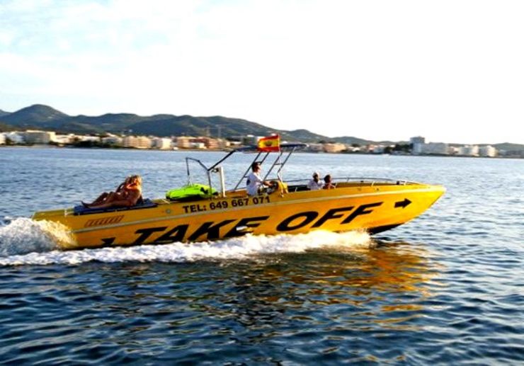 Speedboat adventure in Ibiza