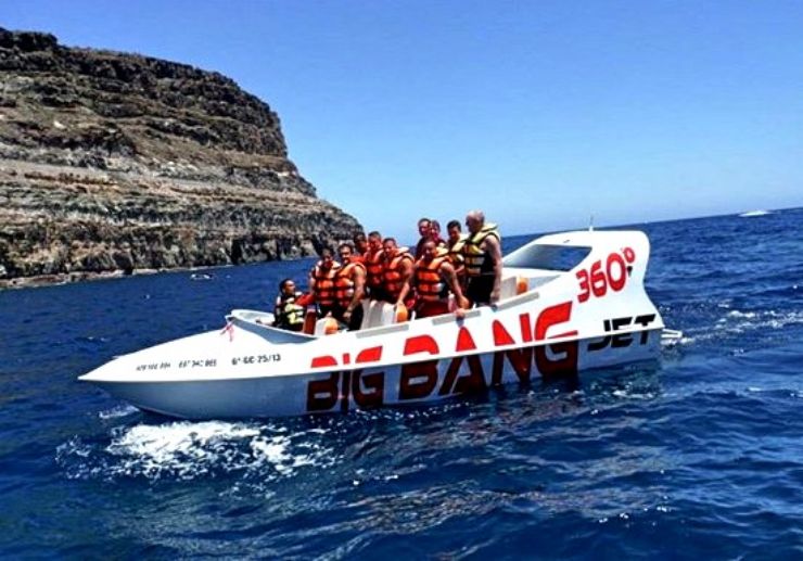 Jet boat ride in Gran Canaria