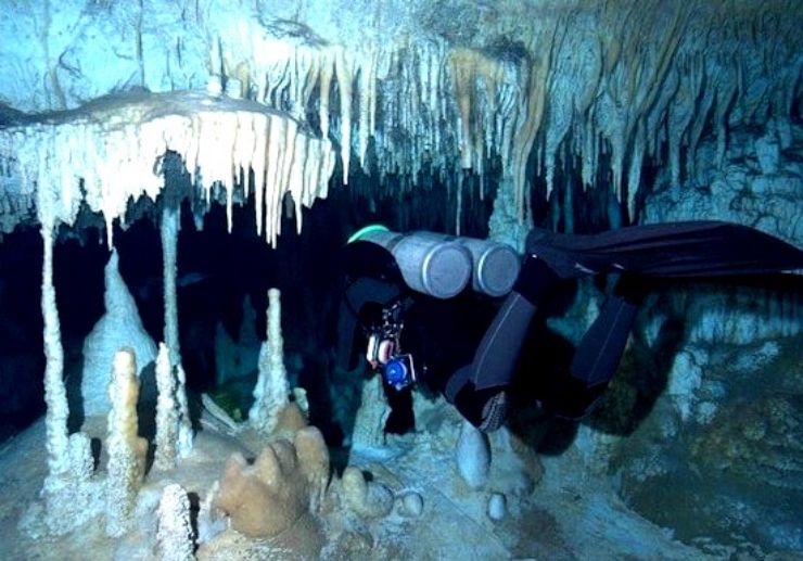 Get Cave diving qualification in Gozo