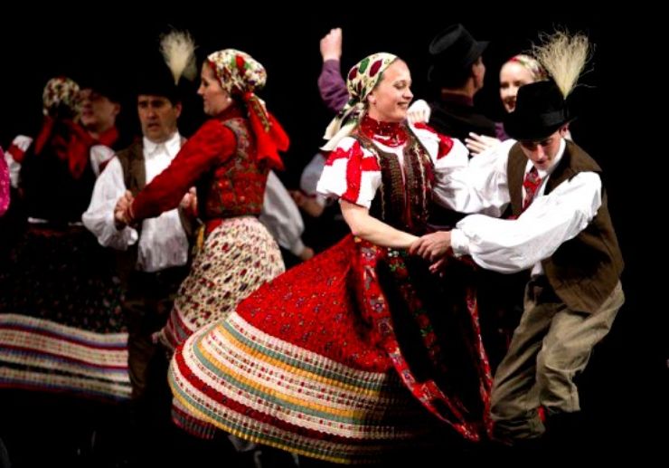 Folklore performance Budapest 