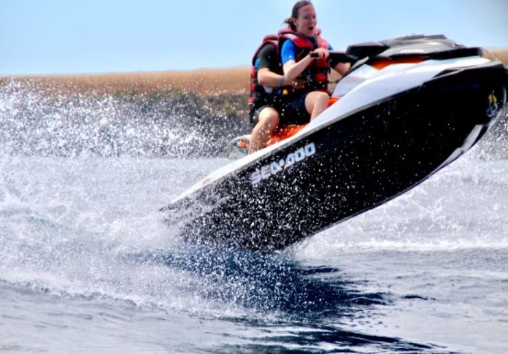 Speed and jump on jet ski experience to Papagayo
