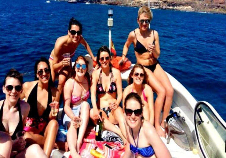Hen party hire a yacht tenerife