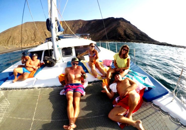 relax on camataran sailing fuerteventura