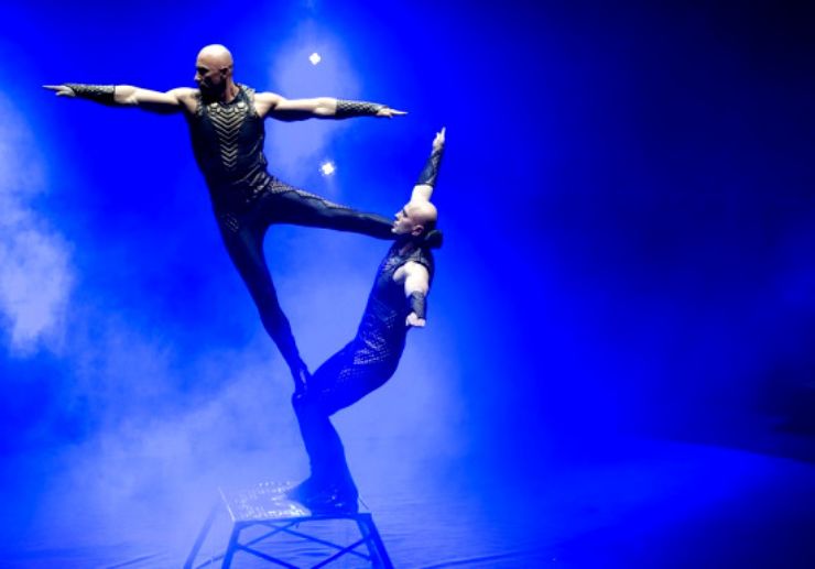 Acrobatic circus show Budapest