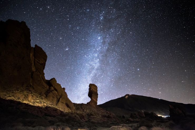 Roques de Garcia with starry night sky as backdrop on Teide